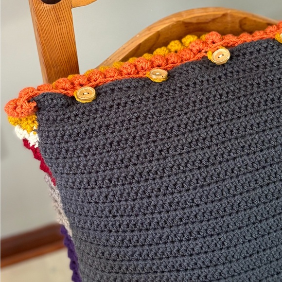 Handmade Bobble Stitch Crochet Blanket & Matching Pillow - Picture 6 of 6